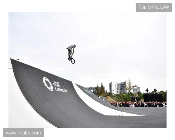 西安滑板队在极限运动会中的精彩表现与技术分析