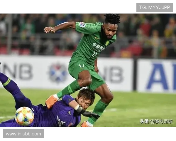 黄伟独家解析足球技巧与战术分享助你提升球场表现