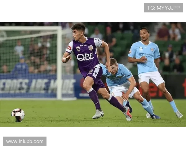 墨尔本联队迎战珀斯野猫期待一场精彩的篮球对决与激烈的竞争