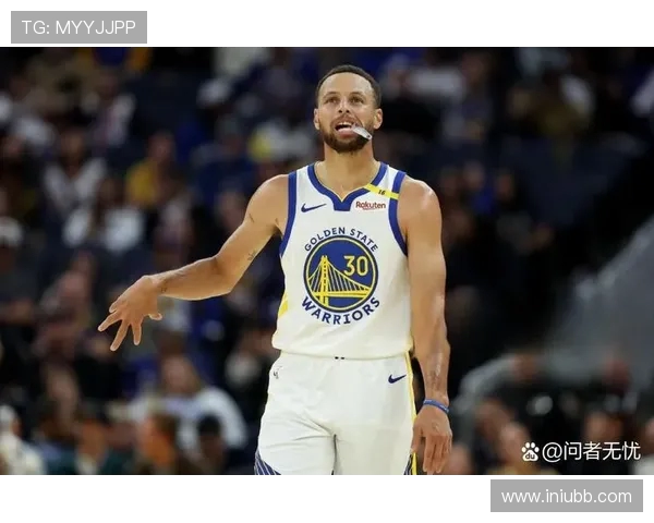 小詹姆斯与小库里激战正酣谁能在未来的篮球舞台上崭露头角 小詹姆斯与小库里激战正酣谁能在未来的篮球舞台上崭露头角